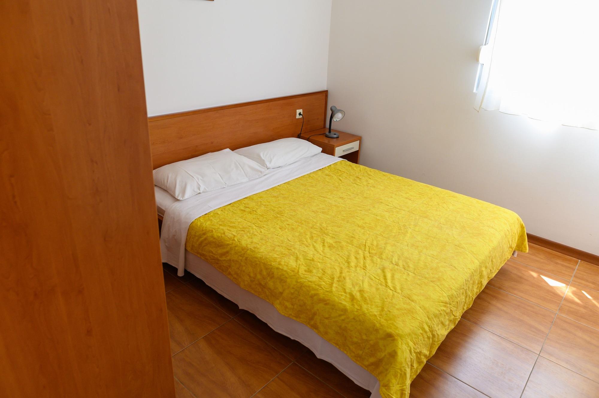 Villa Malo More Arbanija Extérieur photo